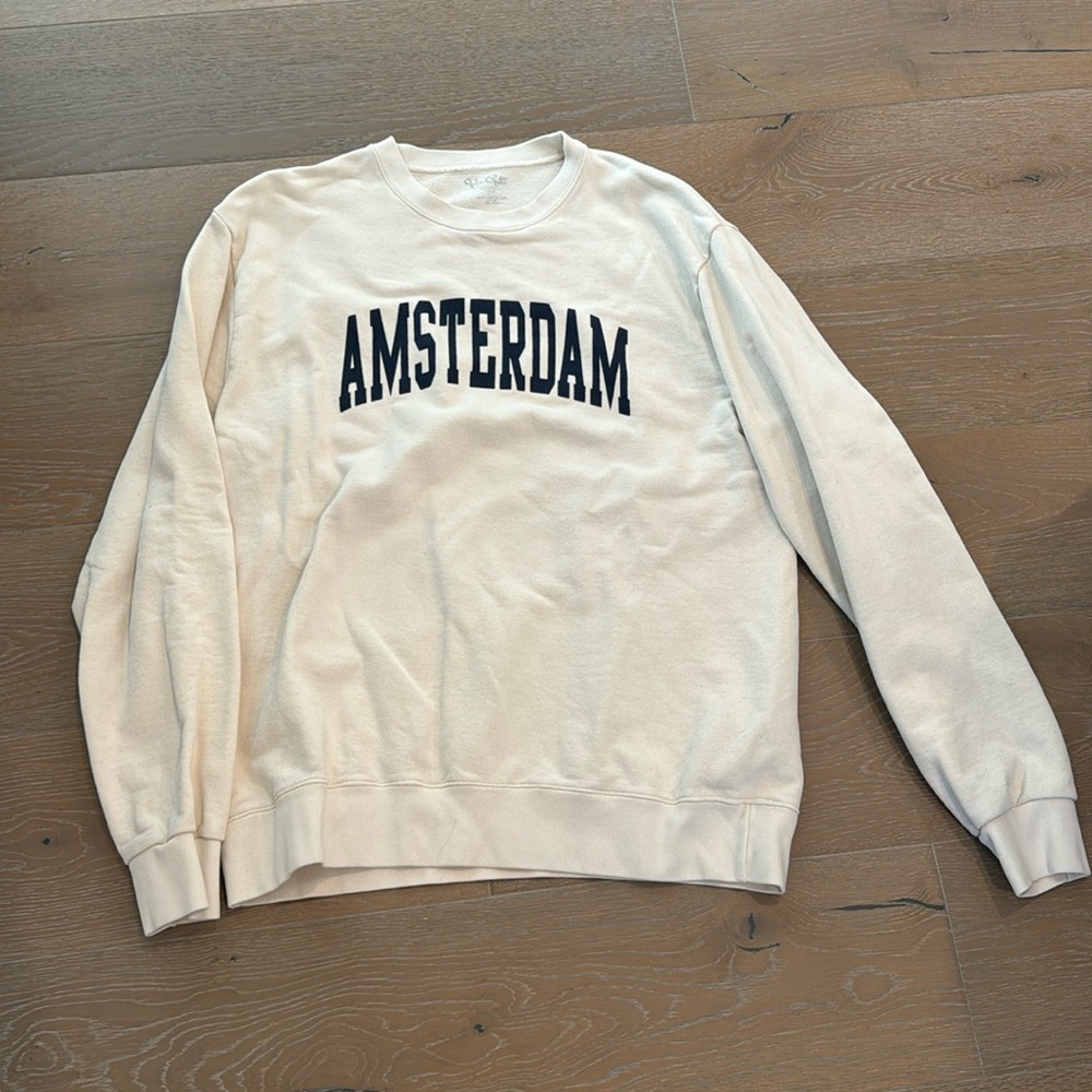 Brandy Melville oversized Amsterdam crew neck cream sweatshirt